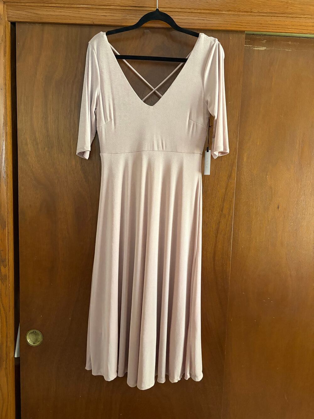 ASTR The Label Pink Adobe Midi Dress Open Back Cross Strap NWT Size Large